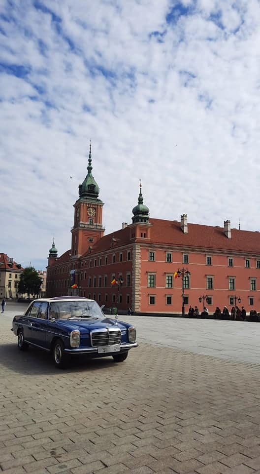 Read more about the article Mercedes w115  1967-1976